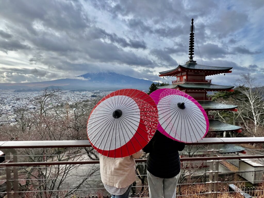 Mt Fuji 5storied Pagoda With Wagasa Japanese Parasol Lake