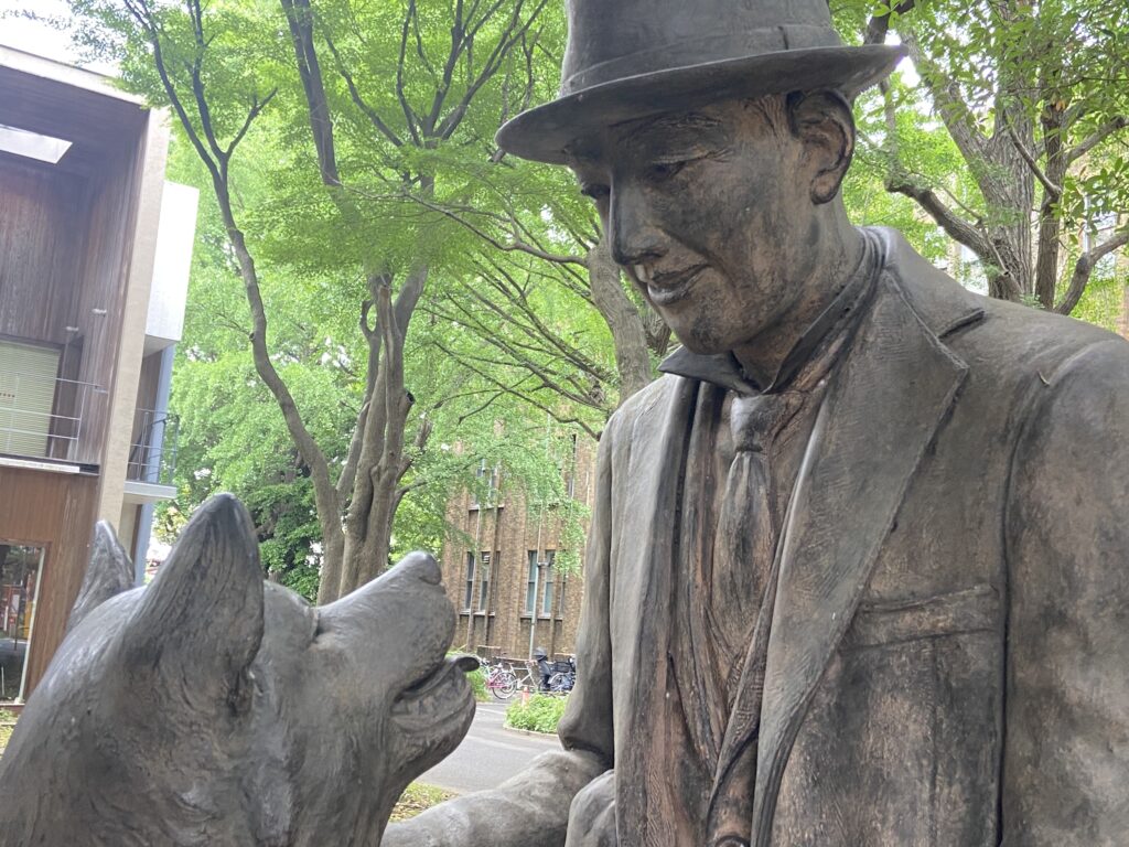 Hachiko meets his master for the first time in 90years! TOKYO travel TIPS