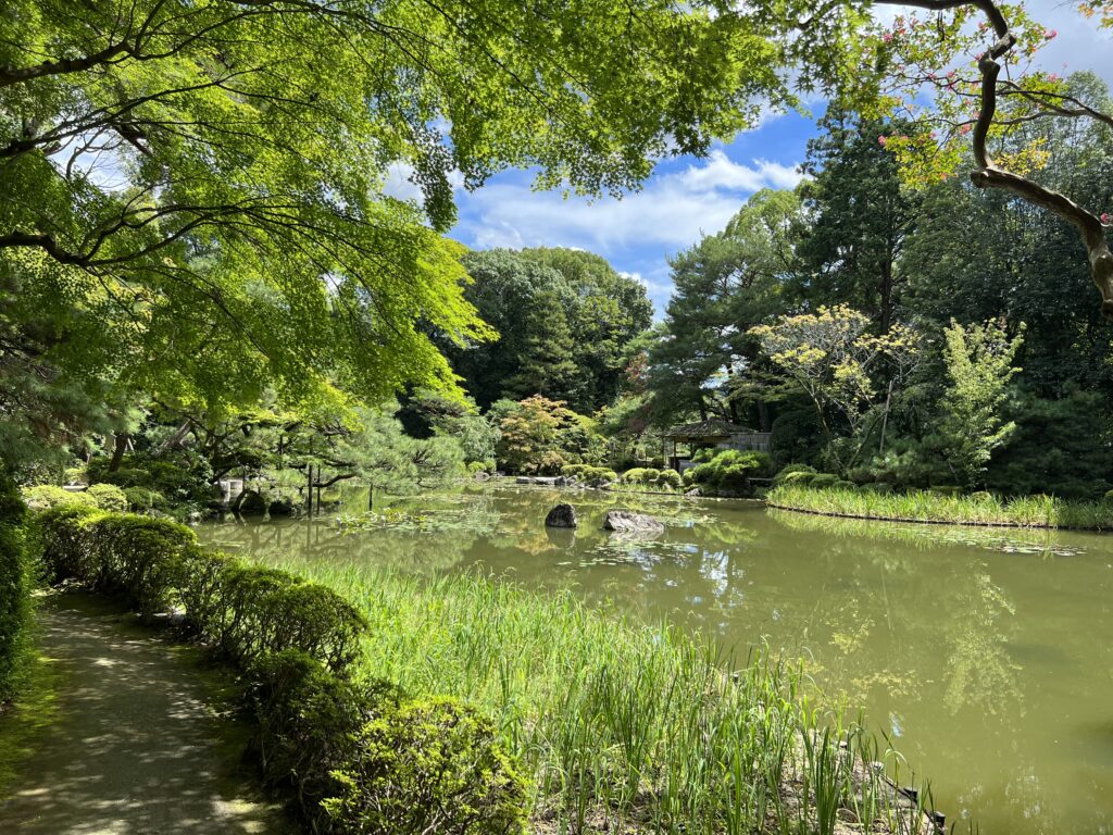 Shinen( God’s garden) in Heian Jingu shrine! - TOKYO travel TIPS