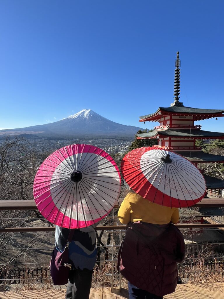 Mt.Fuji, 5storied pagoda, Honcho street, Lake Kawaguchiko, Lunch ...