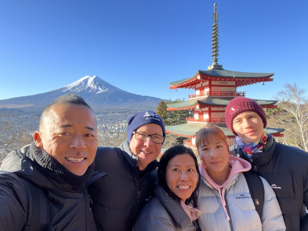 Mt.Fuji, 5storied pagoda with Wagasa ( Japanese parasol),Lake ...