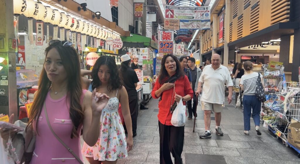 Kuromon market 