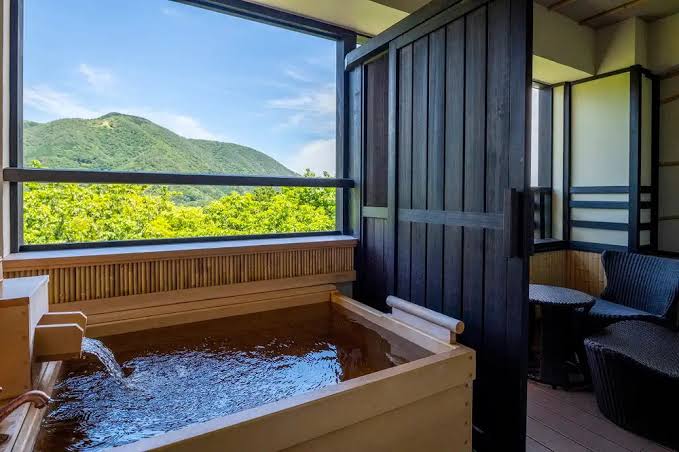 Private onsen 