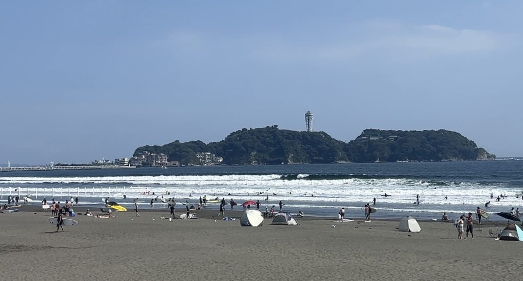 Enoshima Beach 